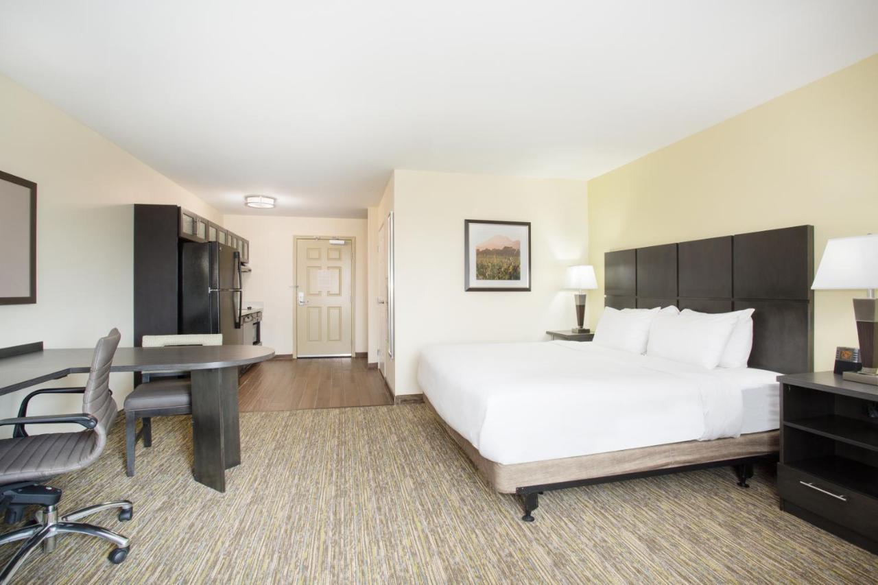 Candlewood Suites Longmont - Boulder Area By Ihg Eksteriør billede