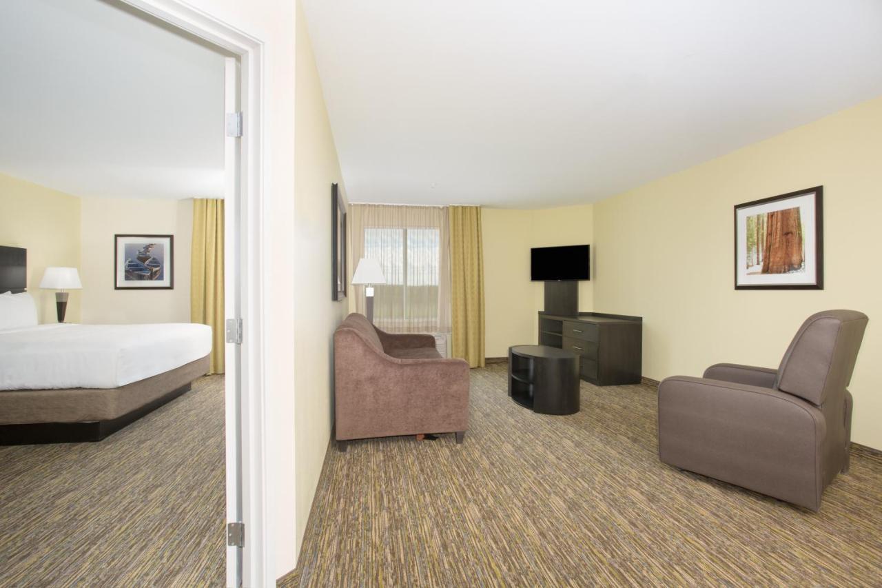 Candlewood Suites Longmont - Boulder Area By Ihg Eksteriør billede